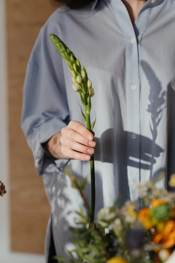 hands and flowers